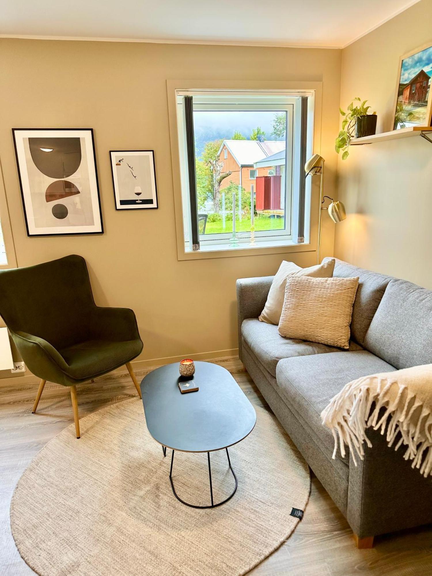 Apartment Modern In
